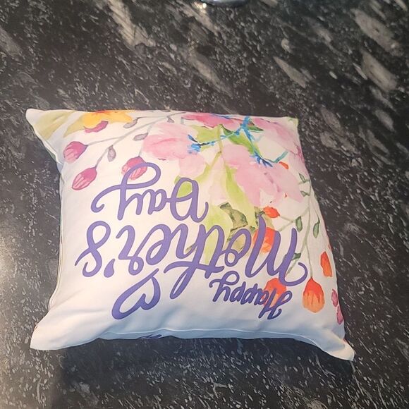 BRAND NEW MULTILOVELY FLORA HAPPY MOTHER'S DAY PILLOW - Picture 5 of 12